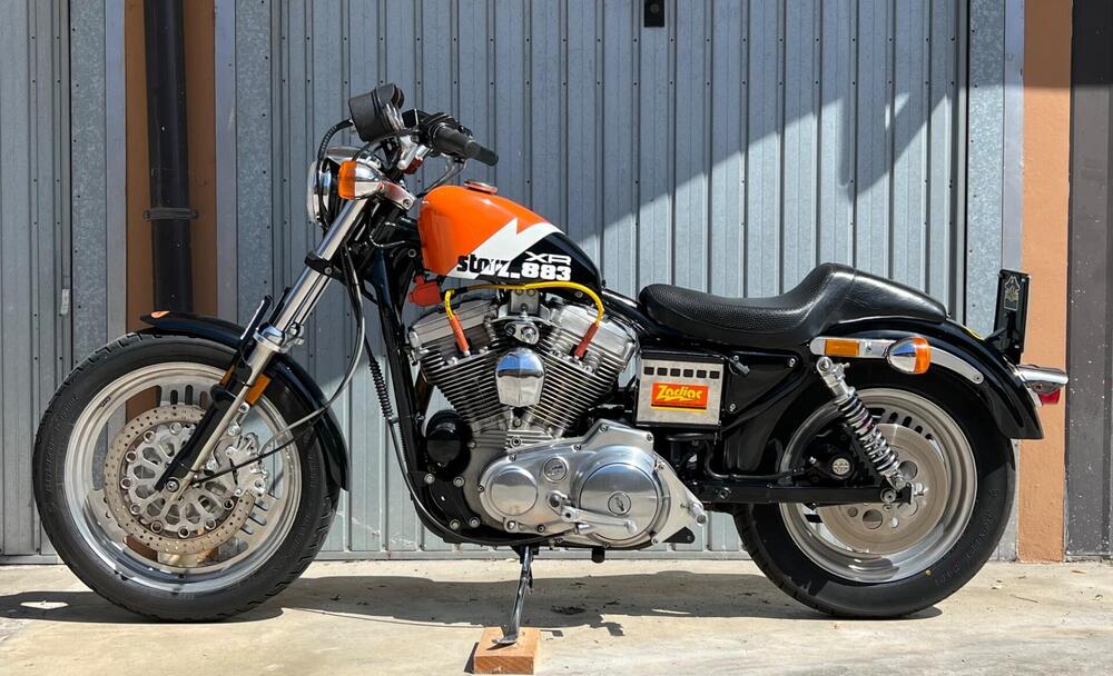 Harley-Davidson 883 Standard (1987 - 93) - XLH