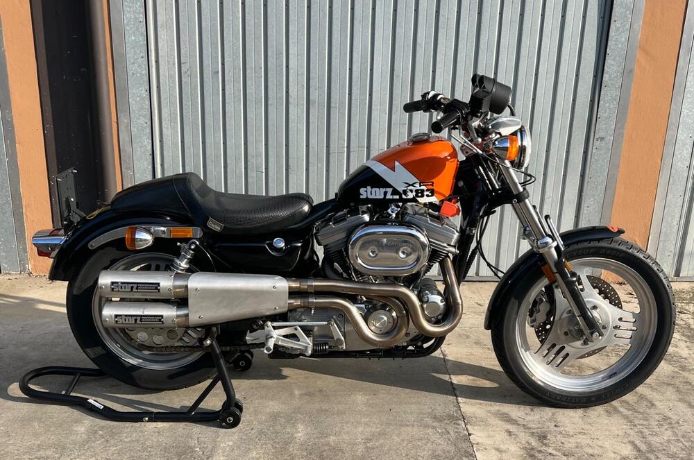 Harley-Davidson 883 Standard (1987 - 93) - XLH (2)