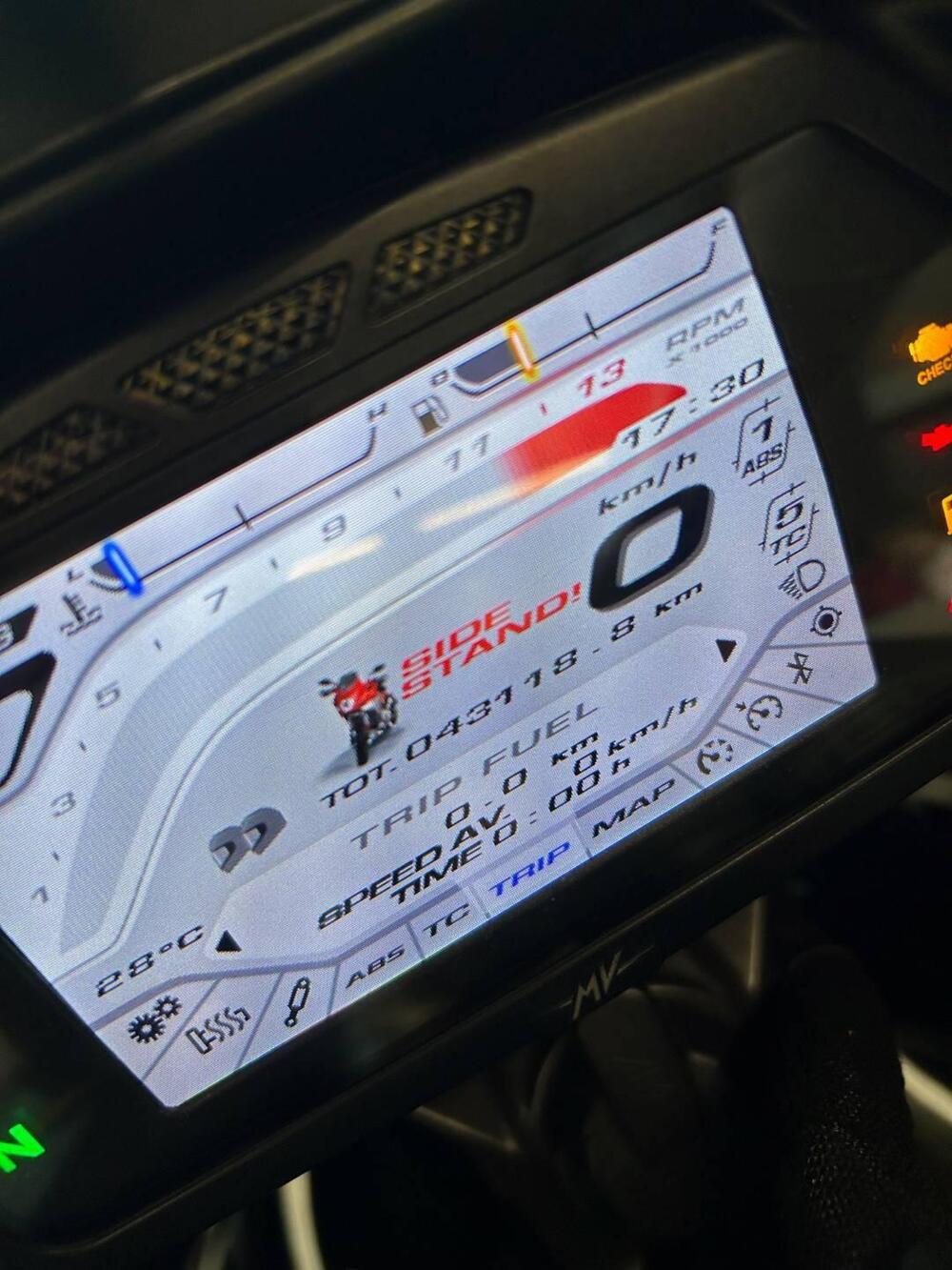 MV Agusta Turismo Veloce 800 RC SCS (2017 - 20) (5)