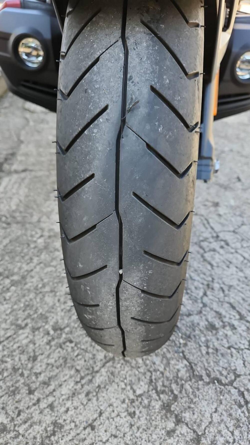 Honda GL 1800 Gold Wing Tour DCT & Airbag (2022 - 24) (16)