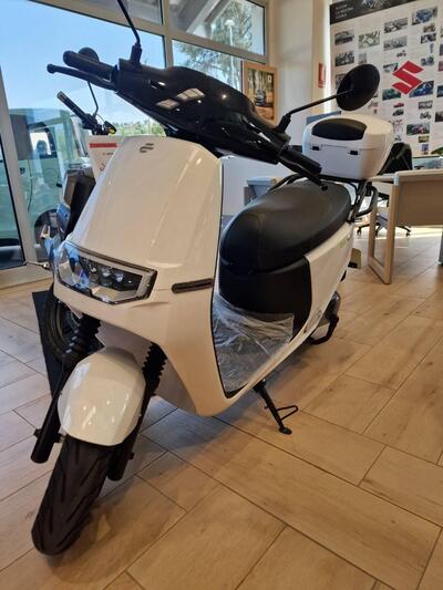 Ecooter E2 Sport (2021 - 25) usata