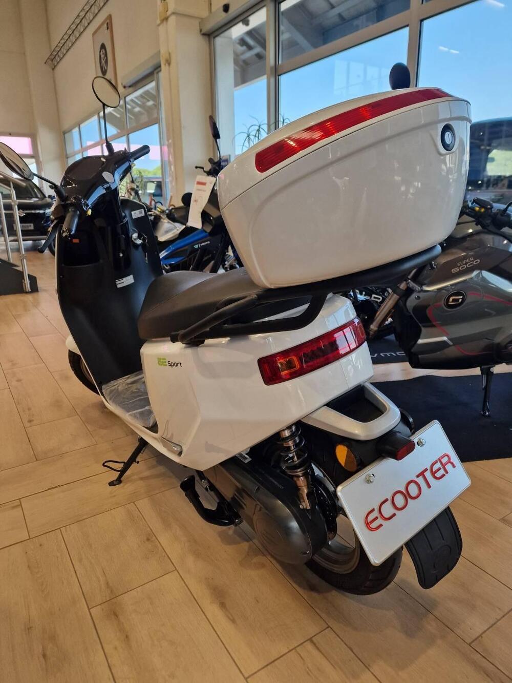 Ecooter E2 Sport (2021 - 25) (3)