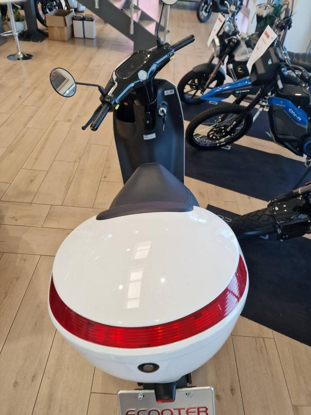 Ecooter E2 Sport (2021 - 25) (4)