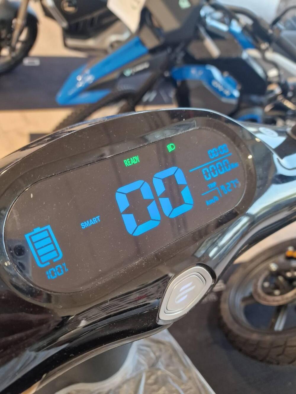 Ecooter E2 Sport (2021 - 25) (6)