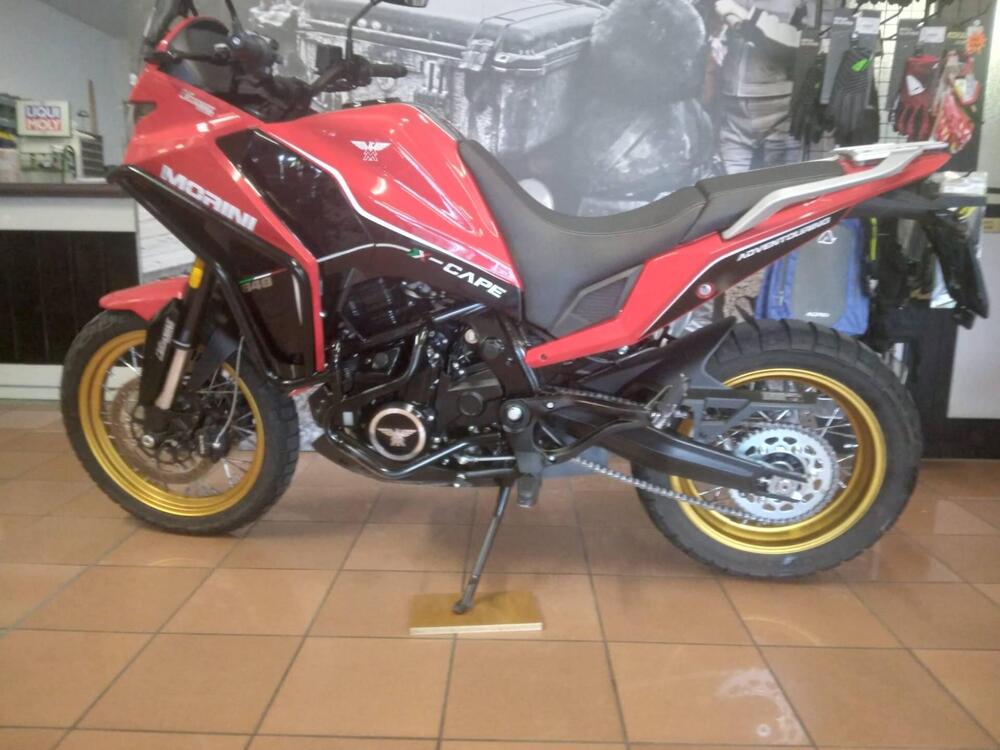 Moto Morini X-Cape 650 Gold Wheels Edition (2022 - 25) (3)