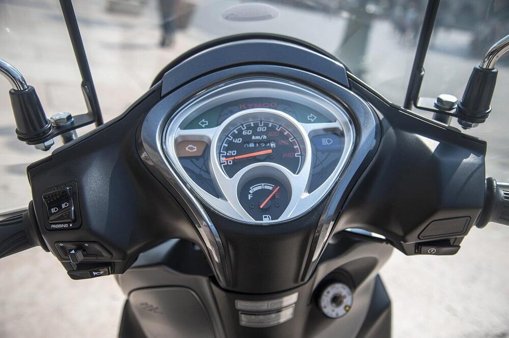 Kymco People 125i S (2021 - 25) (4)