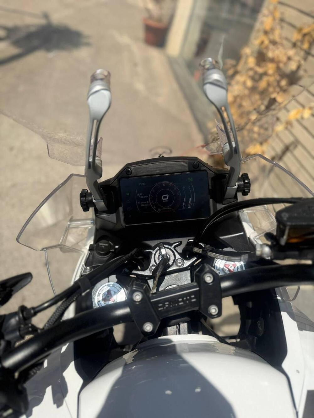 CFMOTO 650MT (2021 - 24) (4)