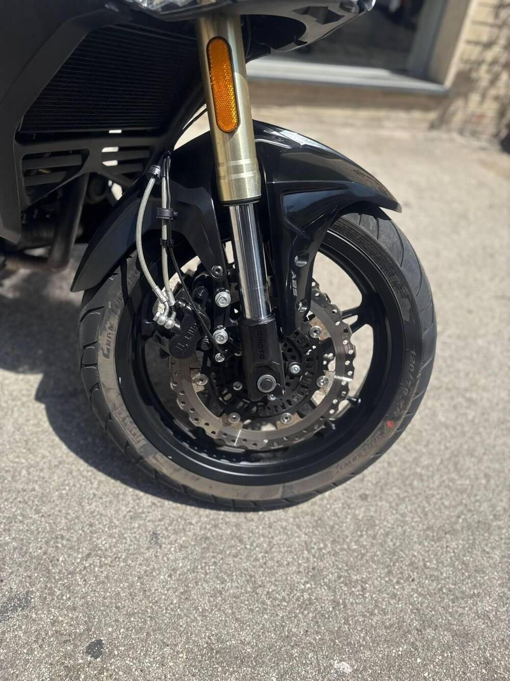 CFMOTO 650MT (2021 - 24) (9)