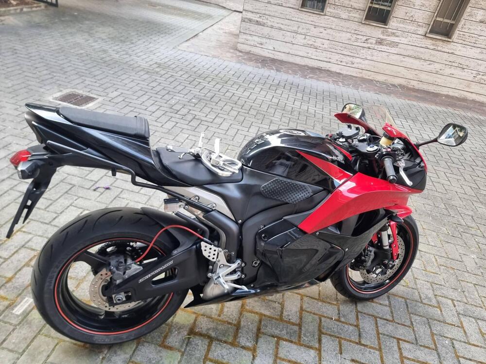 Honda CBR 600 RR (2009 - 12) (3)