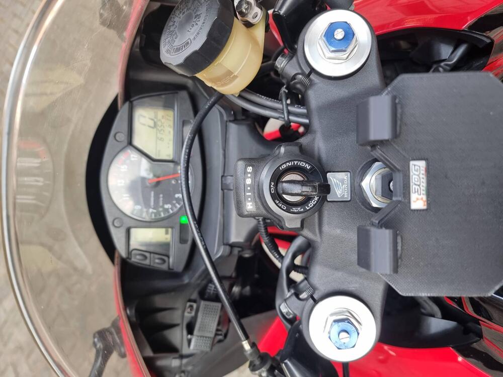 Honda CBR 600 RR (2009 - 12) (9)