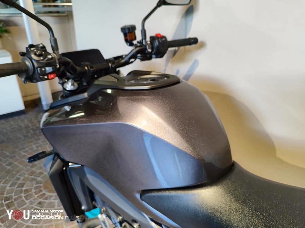 Yamaha MT-09 Y-AMT (2024 - 26) (8)