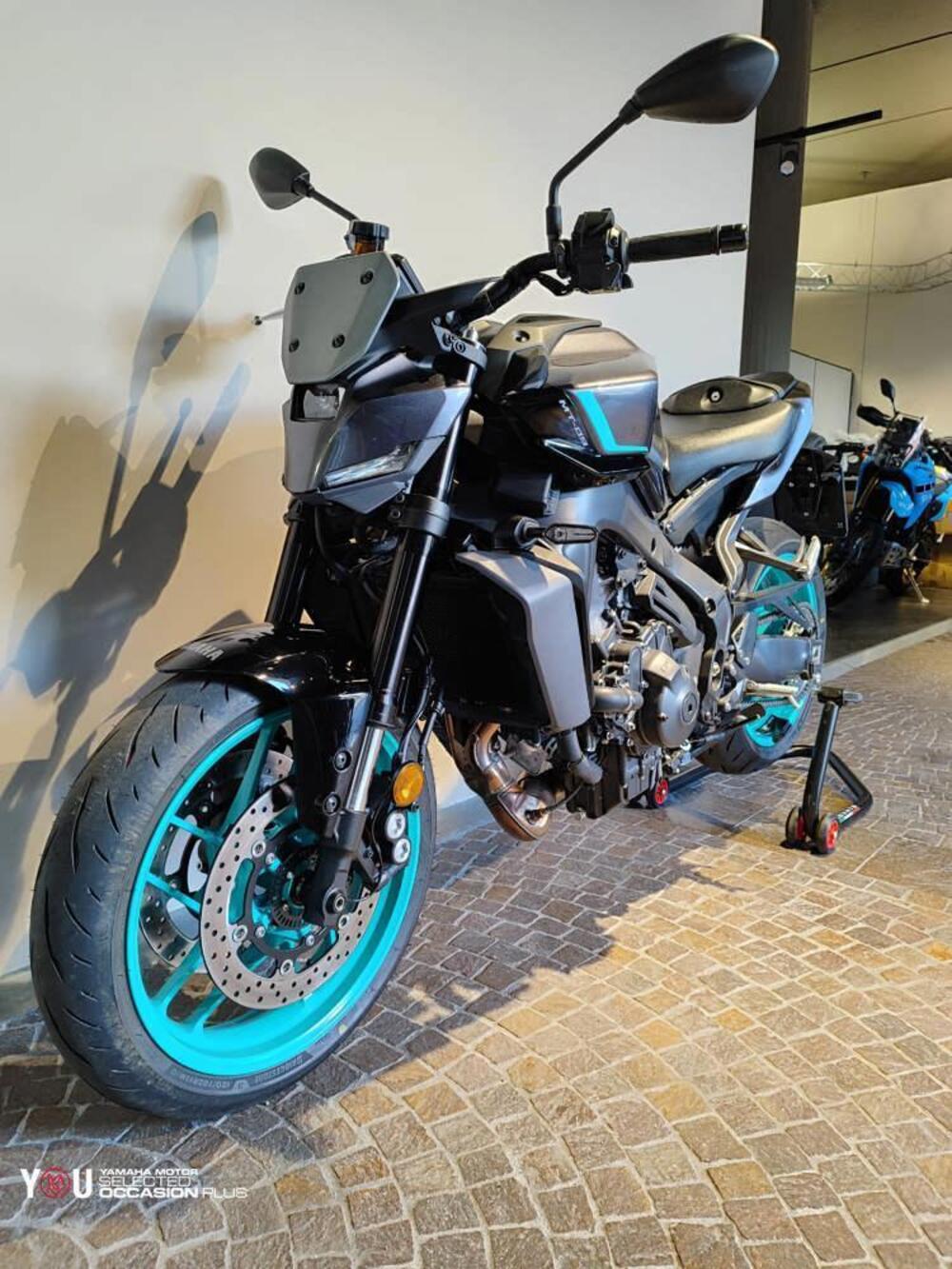 Yamaha MT-09 Y-AMT (2024 - 26) (6)
