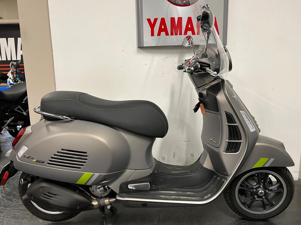 Vespa GTS 300 Super (2023 - 24)