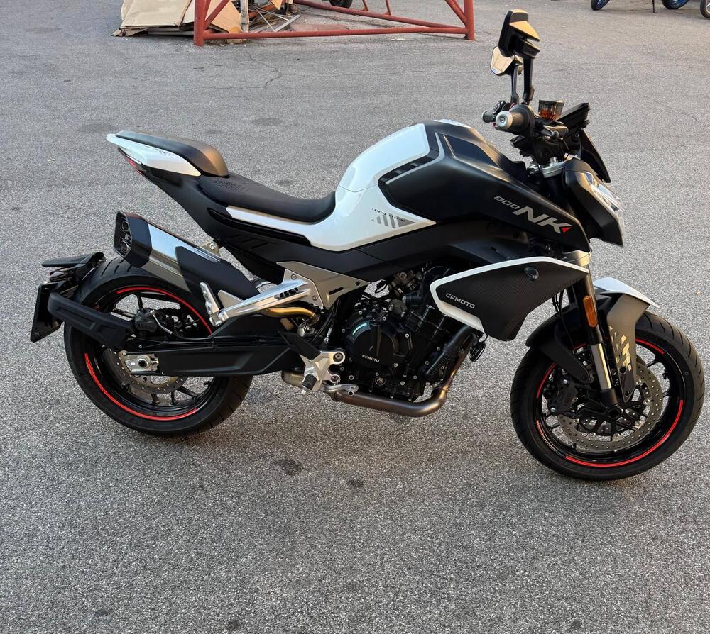 CFMOTO 800NK Advanced (2023 - 26) (4)