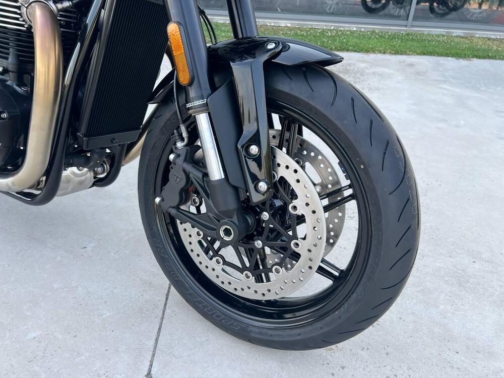 Triumph Speed Twin 1200 (2025 - 26) (6)