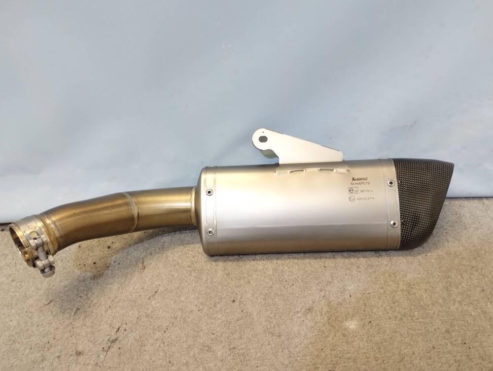 Scarico Completo Akrapovic Titanio Yamaha MT-09 ‘2 (14)
