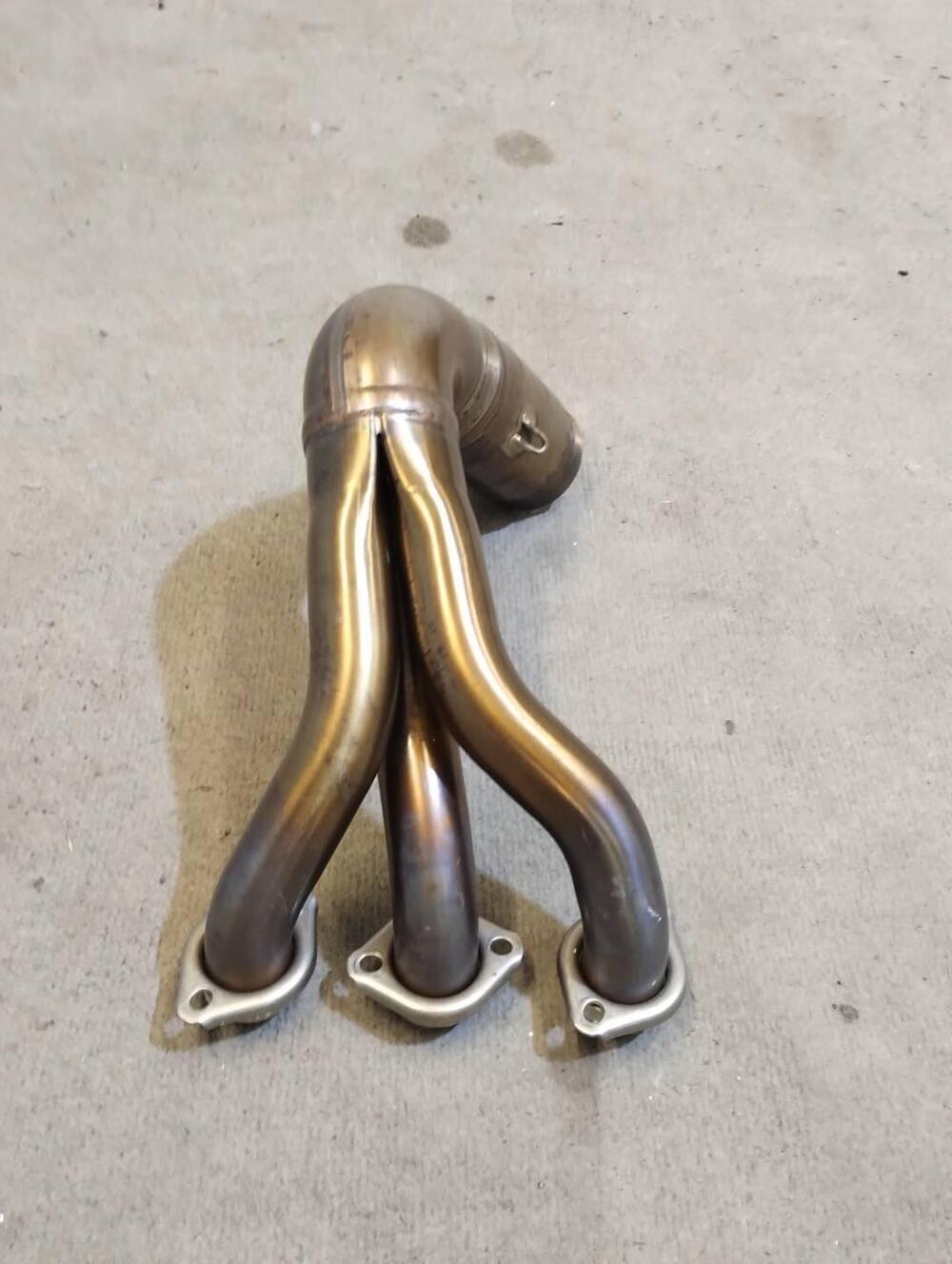 Scarico Completo Akrapovic Titanio Yamaha MT-09 ‘2 (19)