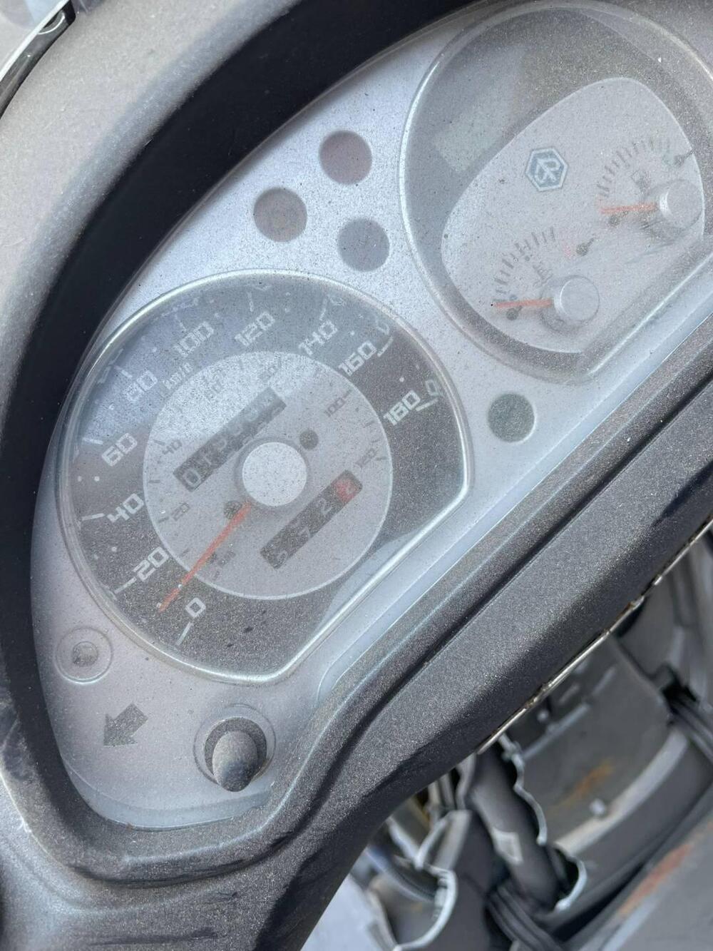 Piaggio Beverly 300 i.e. (2010 - 16) (2)