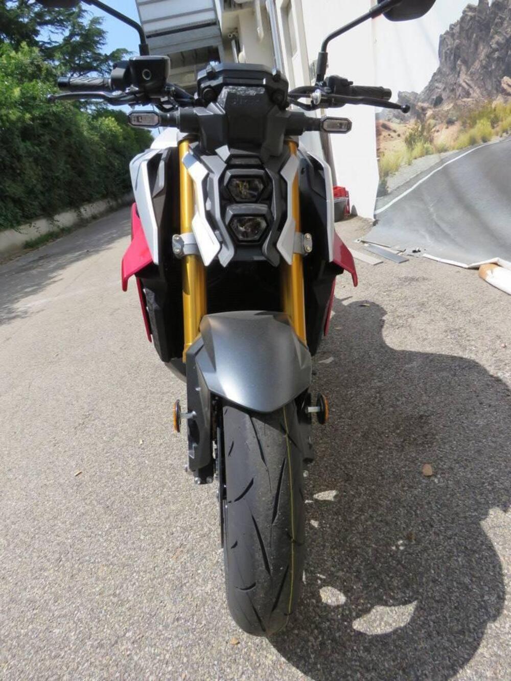 Suzuki GSX-S1000 (2021 - 25) (7)