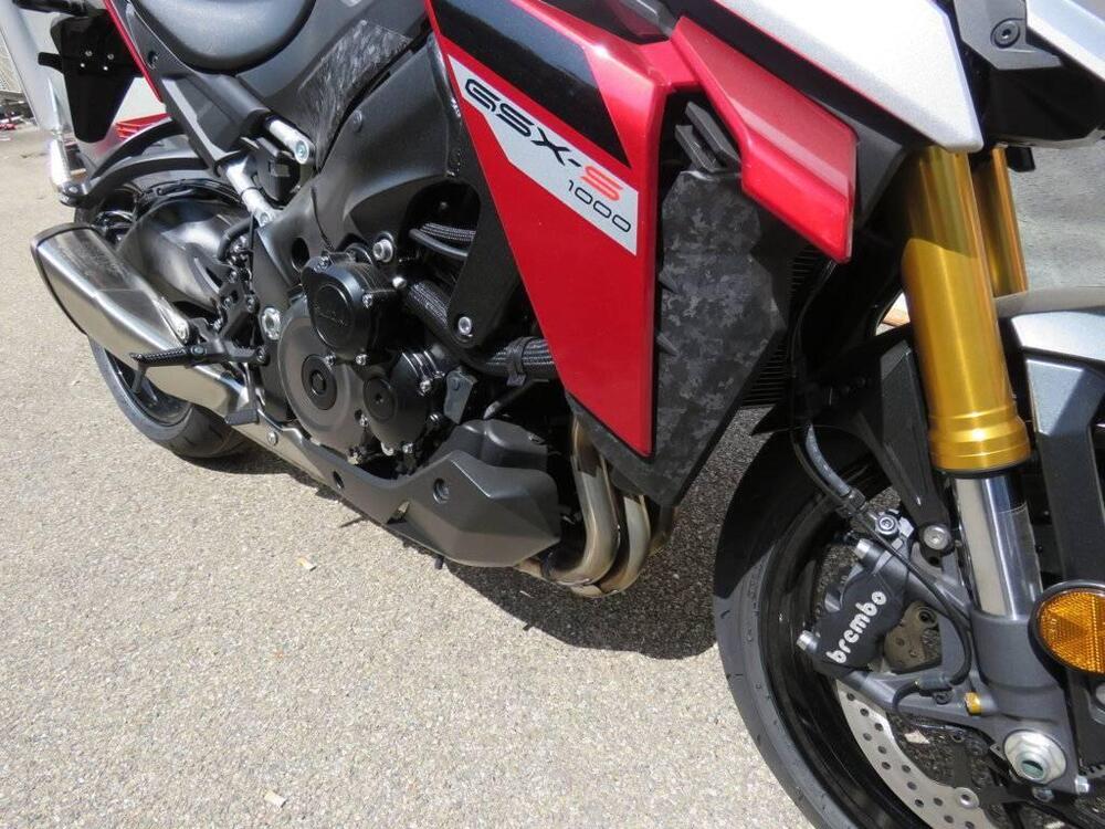 Suzuki GSX-S1000 (2021 - 25) (9)