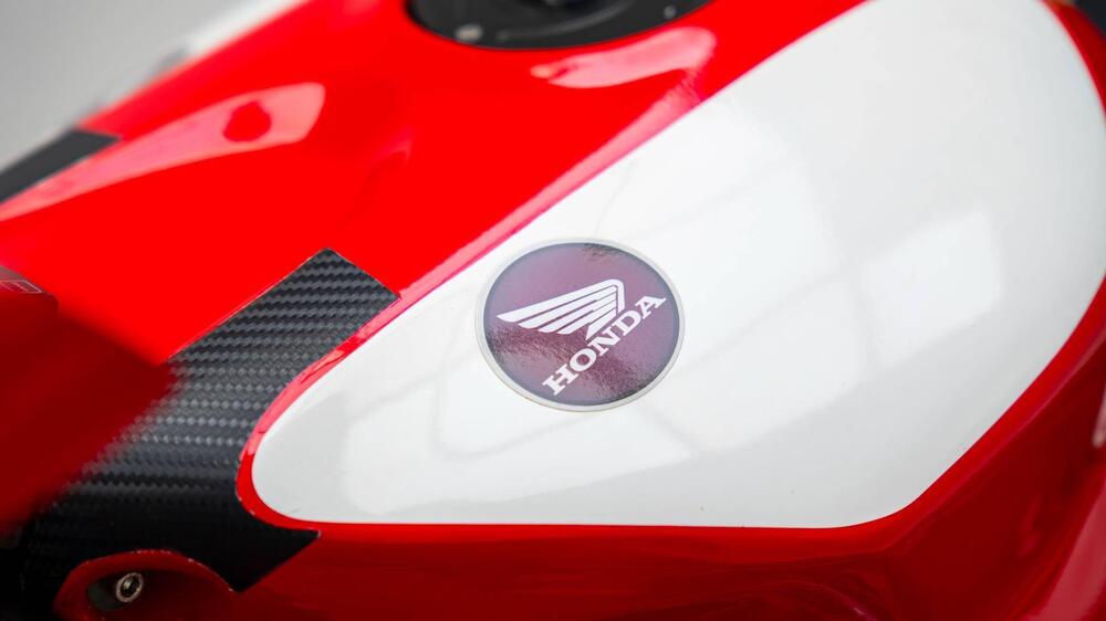 Honda CBR 1000 RR Fireblade (2006 - 07) (11)