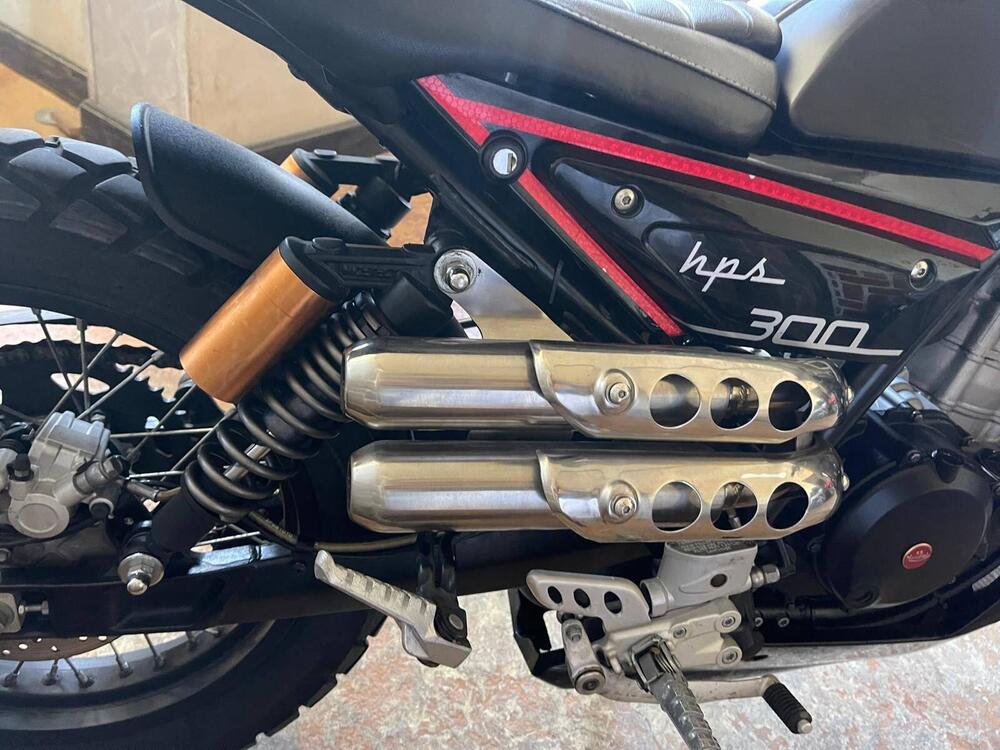 FB Mondial HPS 300 (2020 - 21) (11)