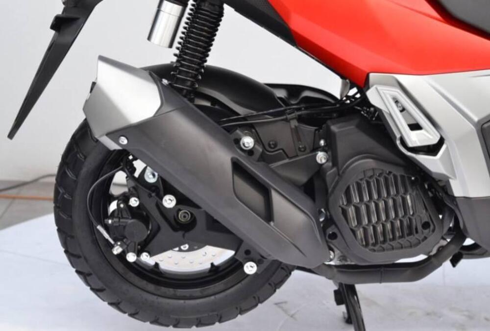 Voge Sfida SR1 ADV (2023 - 26) (3)