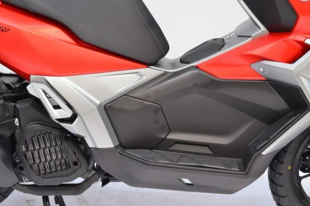 Voge Sfida SR1 ADV (2023 - 26) (4)