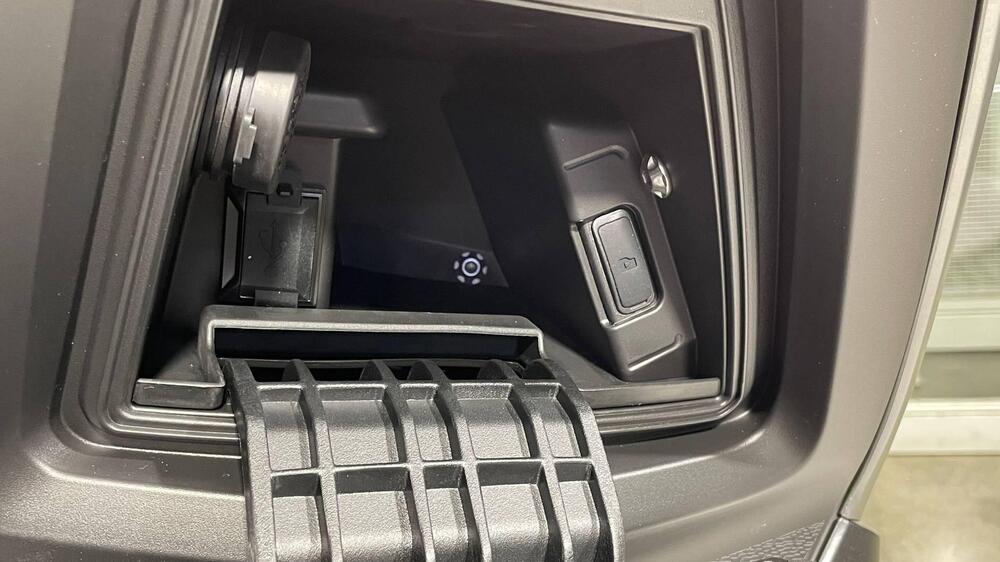 Voge Sfida SR4 MAX (2024 - 25) (10)