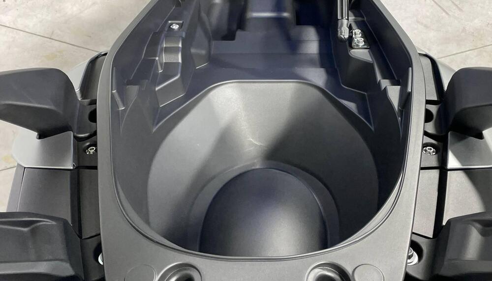 Voge Sfida SR4 MAX (2024 - 25) (12)