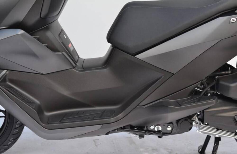 Voge Sfida SR3 (2024 - 26) (7)