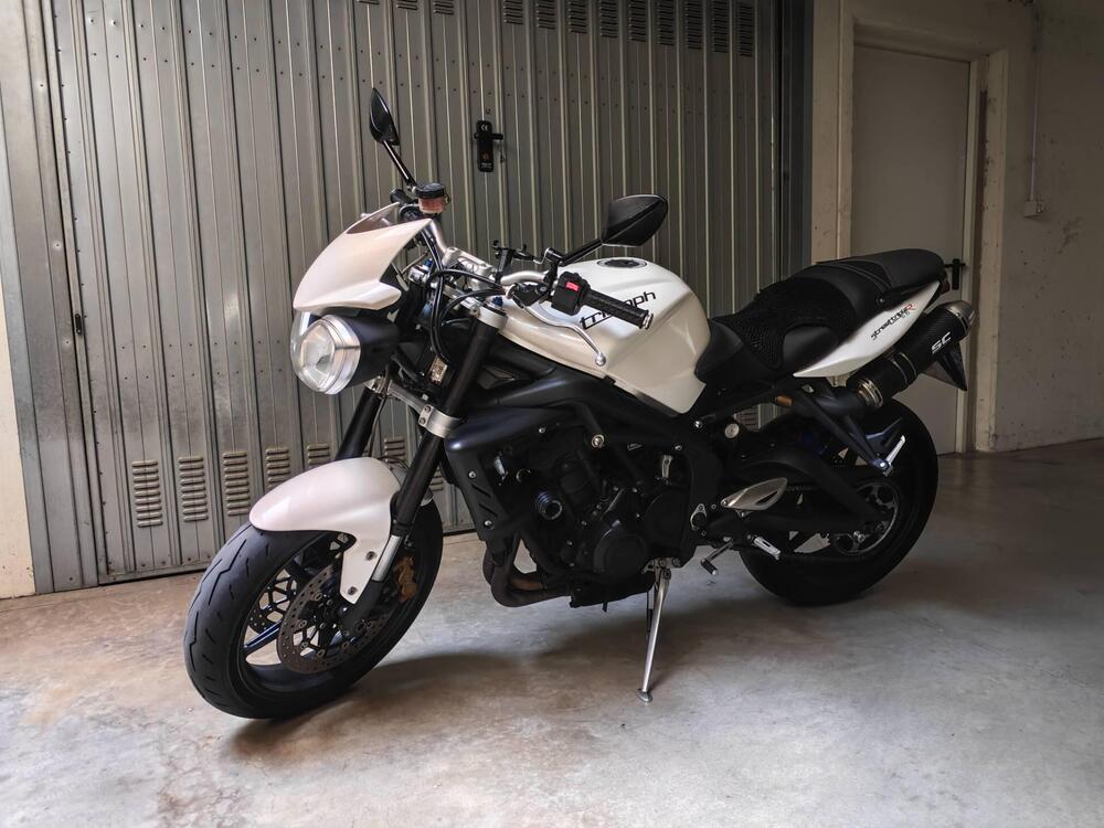 Triumph Street Triple R (2009 - 12) (4)