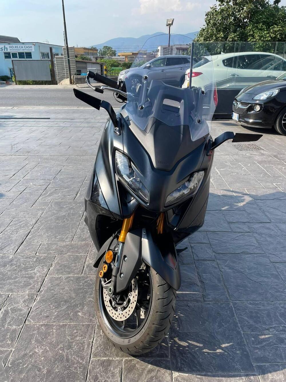 Yamaha T-Max 560 (2022 - 24) (12)