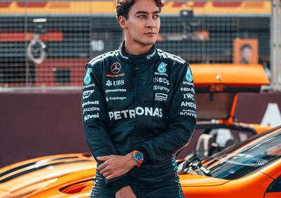F1. Verstappen in Mercedes nel 2026, George Russell non si preoccupa: “Non ho mai guidato così bene”. E Max sulla Red Bull dice…