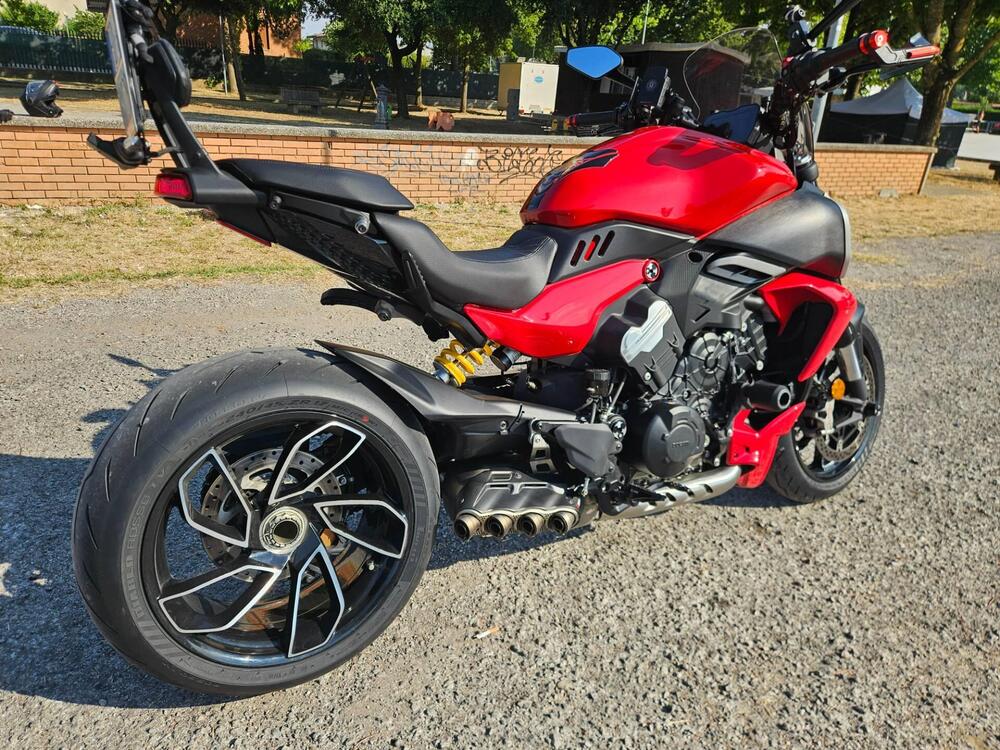 Ducati Diavel V4 (2023 - 25) (13)