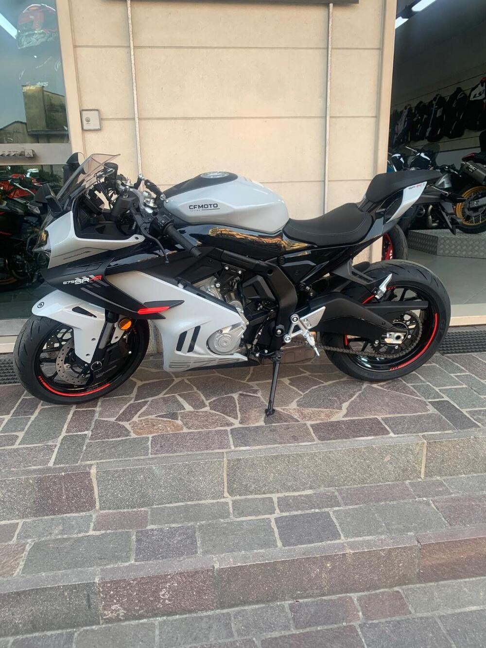 CFMOTO 675SR-R (2025 - 26)