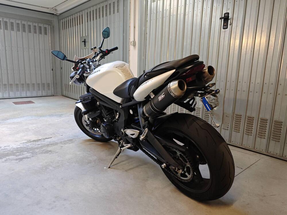 Triumph Street Triple R (2009 - 12) (3)