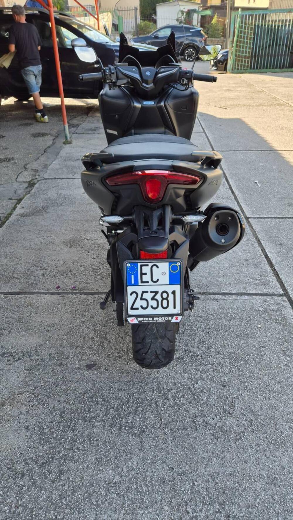 Yamaha T-Max 560 Tech Max (2021) (5)