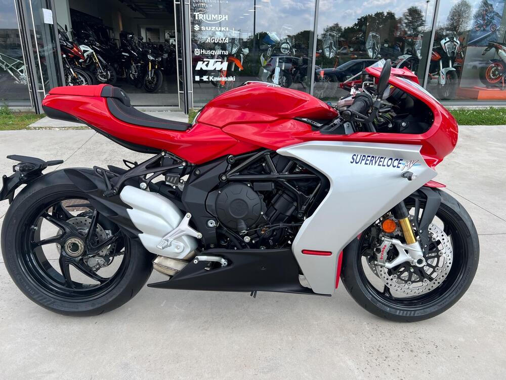 MV Agusta Superveloce 800 (2021 - 25) (6)