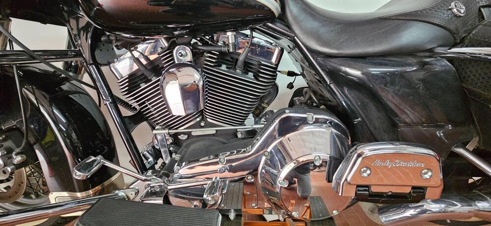 Harley-Davidson 1450 Road King Classic (2003 - 05) - FLHRCI (8)