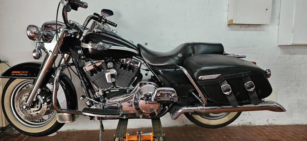 Harley-Davidson 1450 Road King Classic (2003 - 05) - FLHRCI (10)