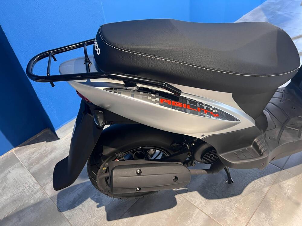 Kymco Agility 50 R12 (2021 - 25) (7)