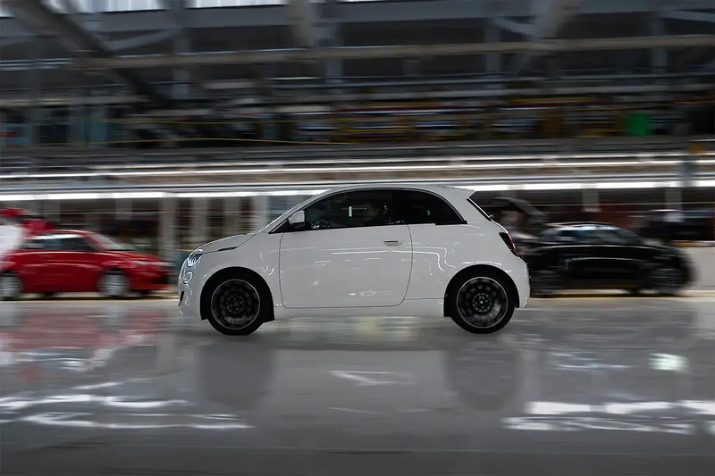 La nuova Fiat 500 Hybrid