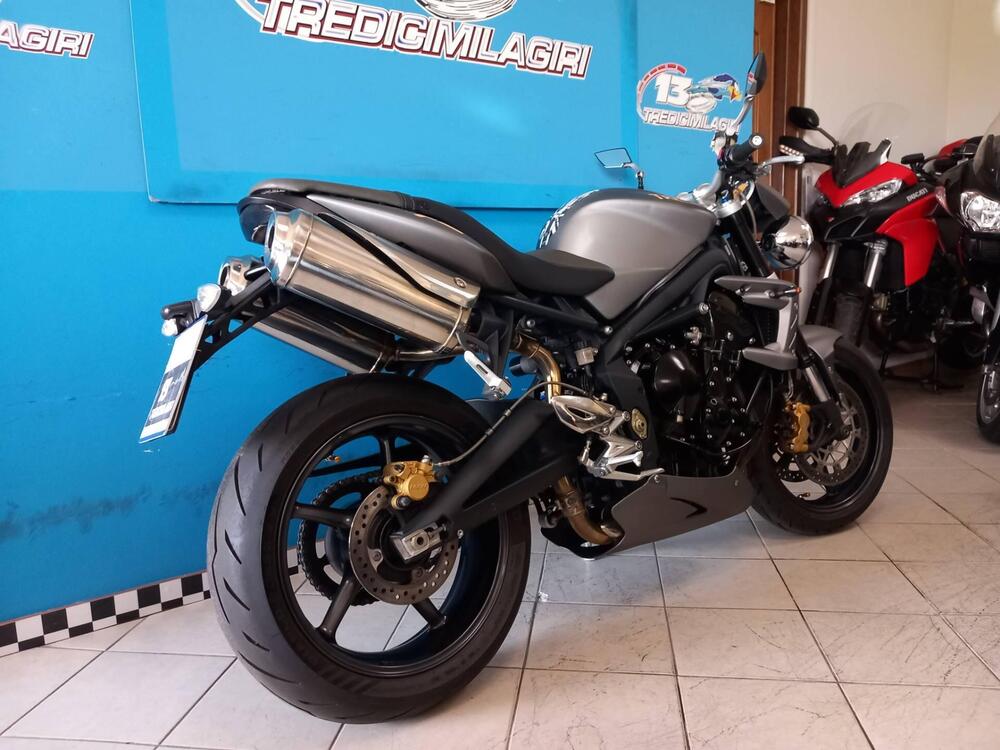 Triumph Street Triple R (2009 - 12) (3)