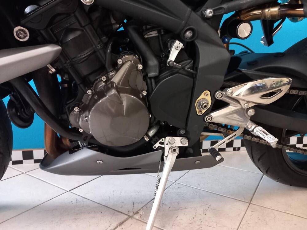 Triumph Street Triple R (2009 - 12) (11)
