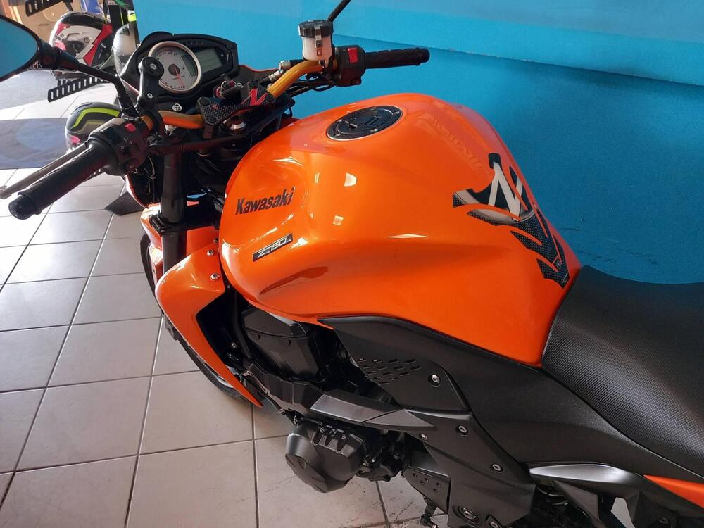 Kawasaki Z 750 (2007 - 14) (9)