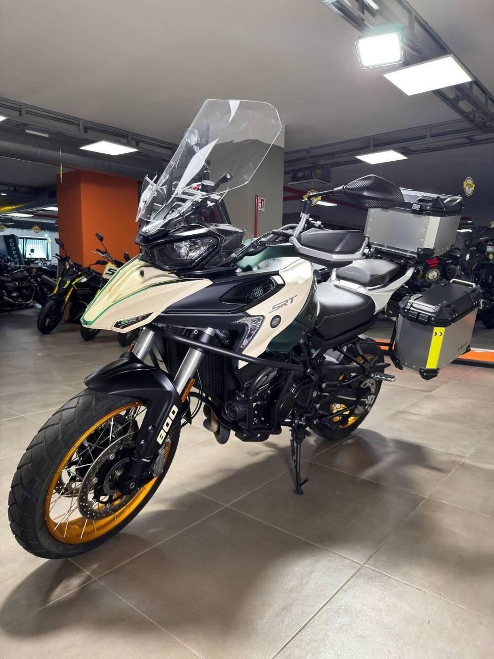 QJ Motor SRT 800 SX (2024 - 25) (3)