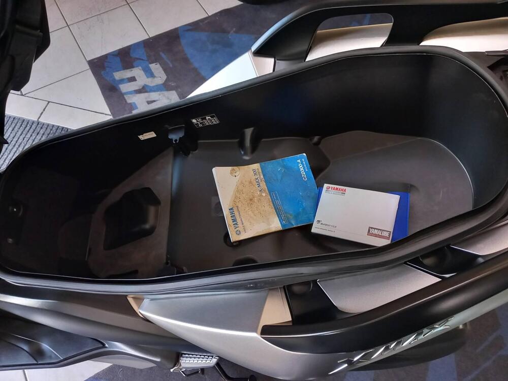 Yamaha X-Max 300 ABS (2017 - 20) (11)