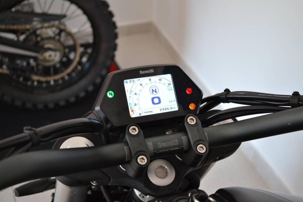 Benelli 502 C (2021 - 25) (9)