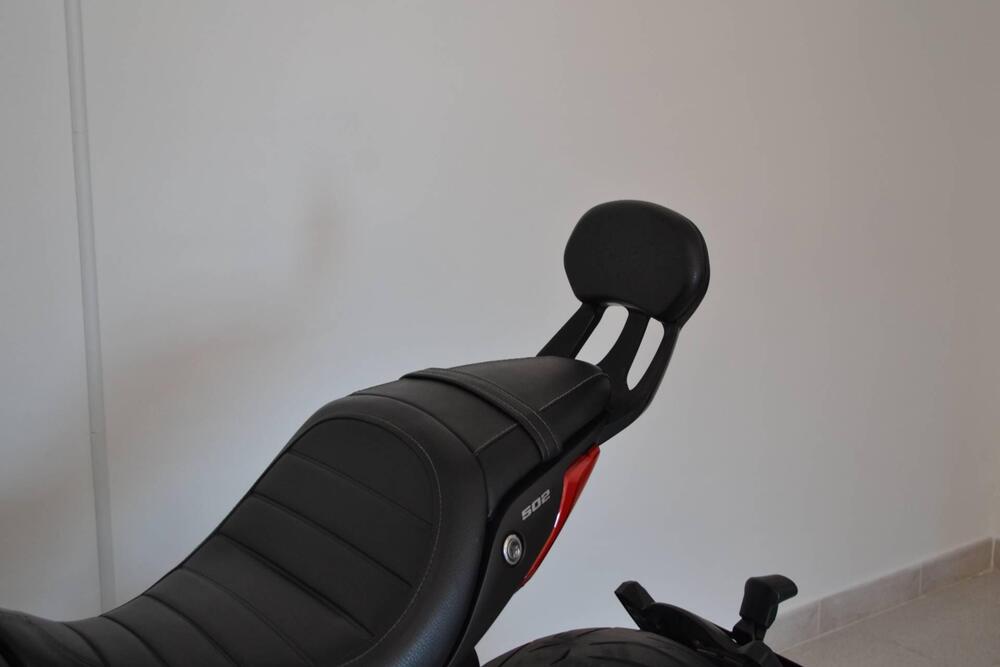 Benelli 502 C (2021 - 25) (11)